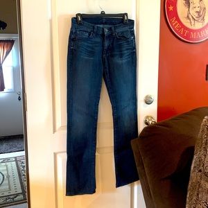 Women’s 7 for all mankind dark washed jeans size 27 x 32.